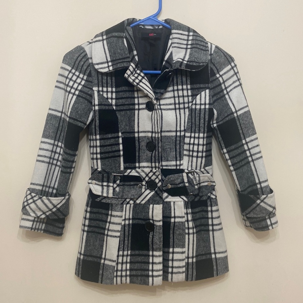 Size 7/8 Girls Black & White plaid Peacoat EUC